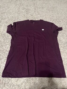 Goodfellow & Co Dark Plum Short Sleeve Tee with White Heart